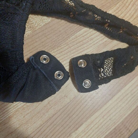 Black Lace Off-Shoulder Bodysuit - Picture 9 of 13